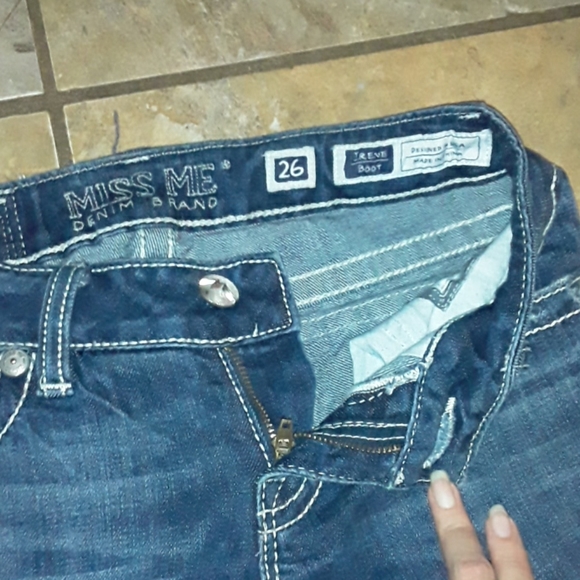 Miss me Irene boot leg jean size 26 - Picture 2 of 4